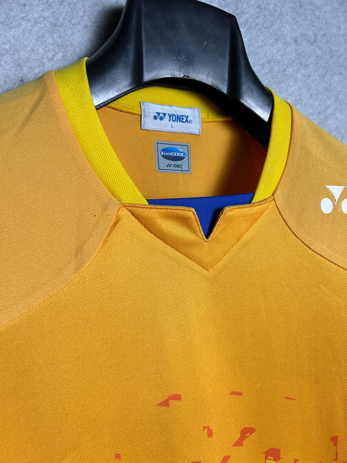 Yonex  V Cut Neck Yellow - Large