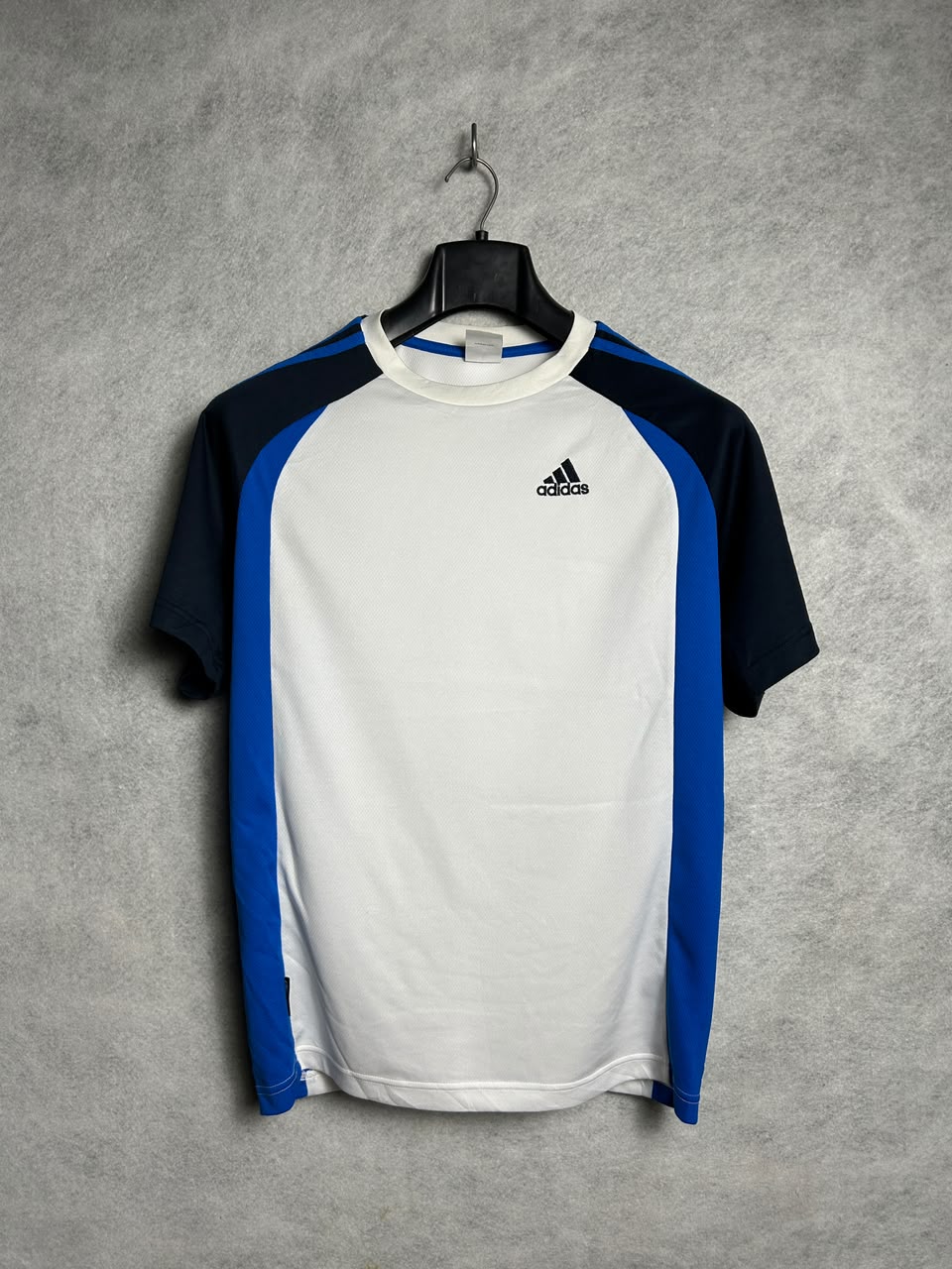 Adidas Round Neck White - Large