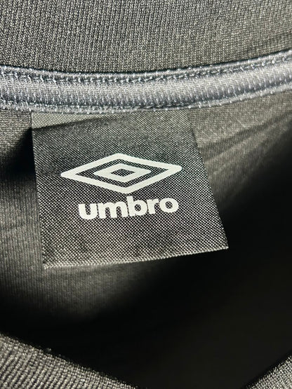 Umbro Black Graphics Tee Round Neck - Large