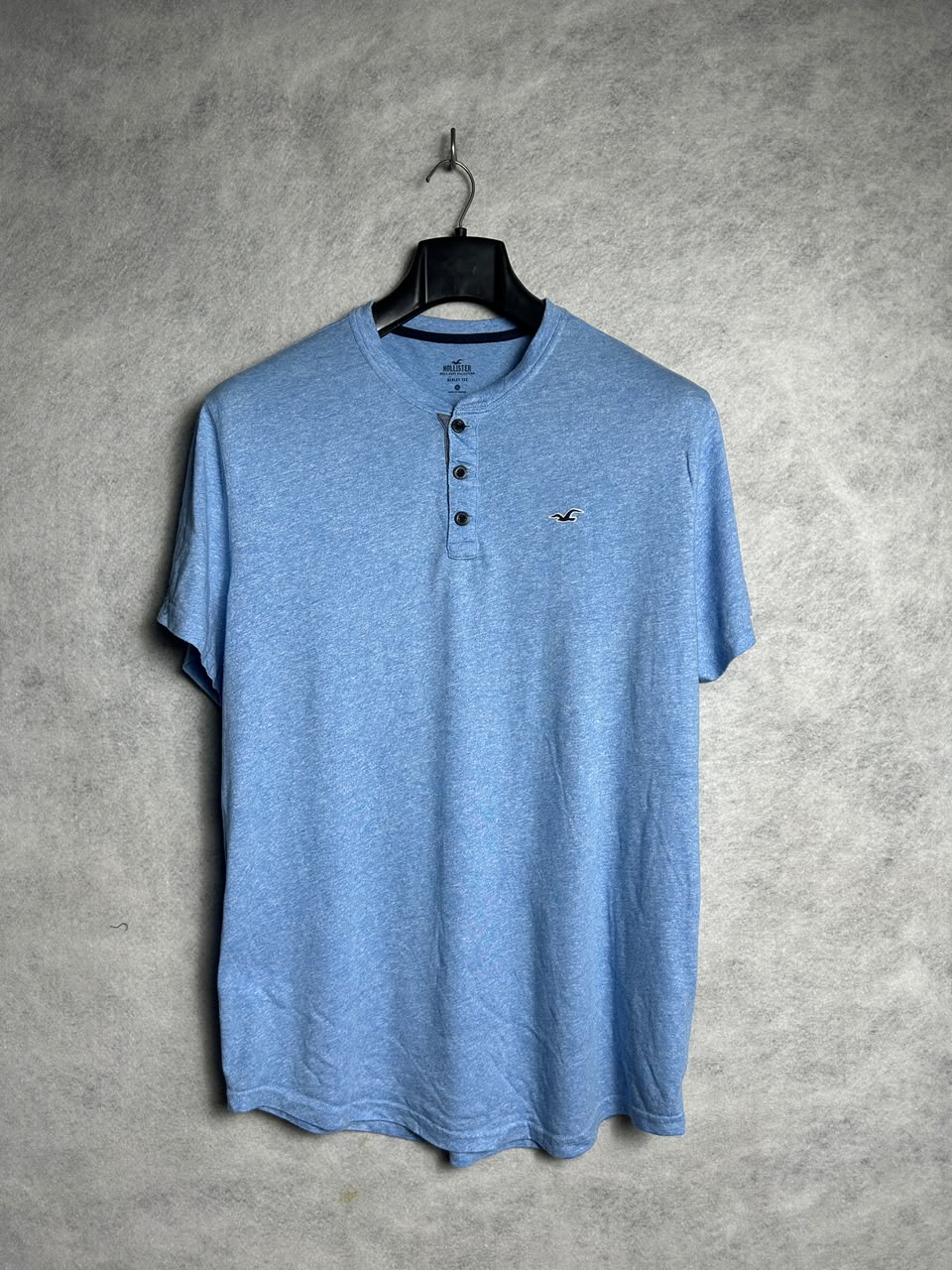 Hollister Henley TEE Round Neck - XL