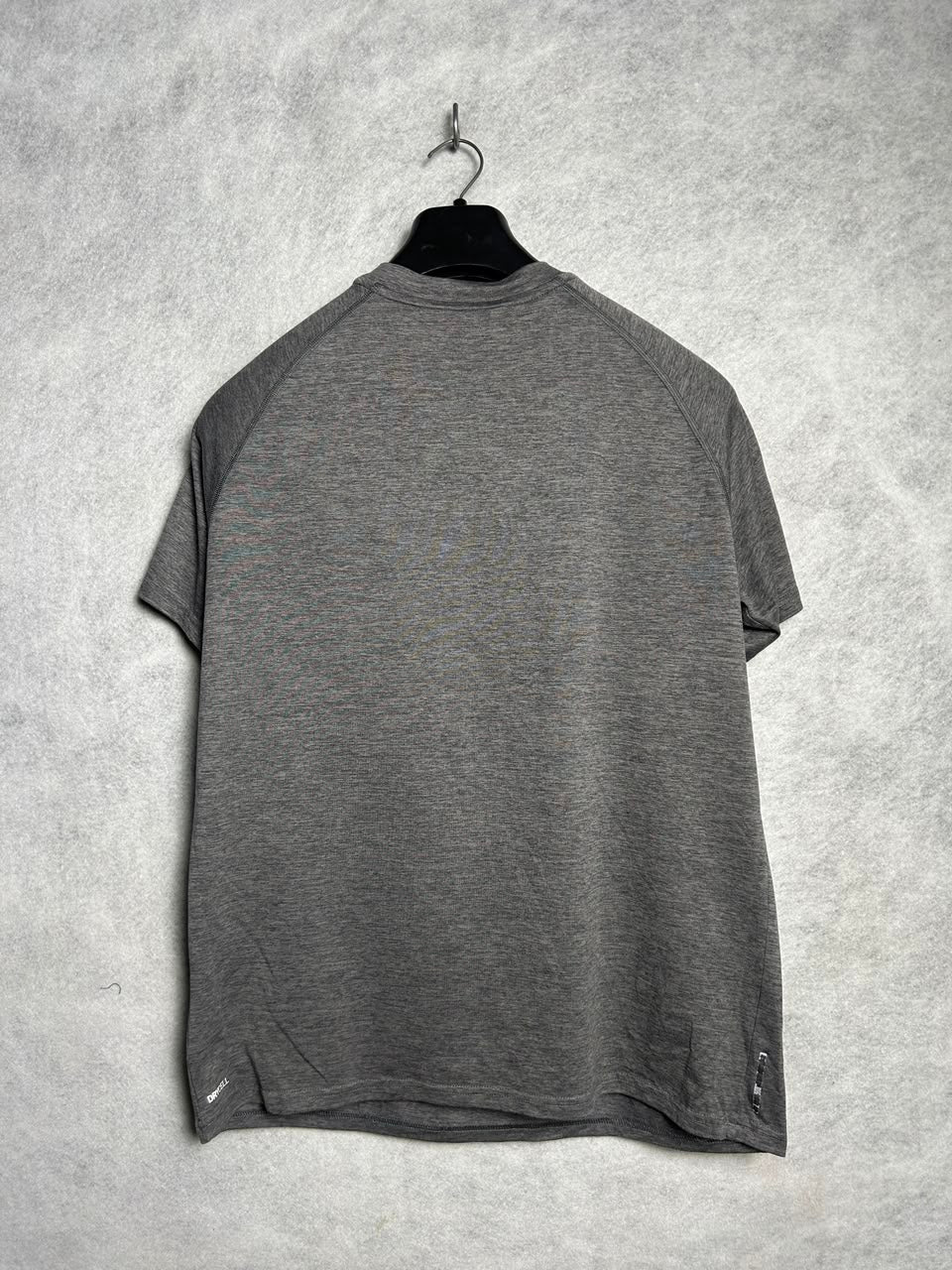 Puma Training Gray Round Neck - Large