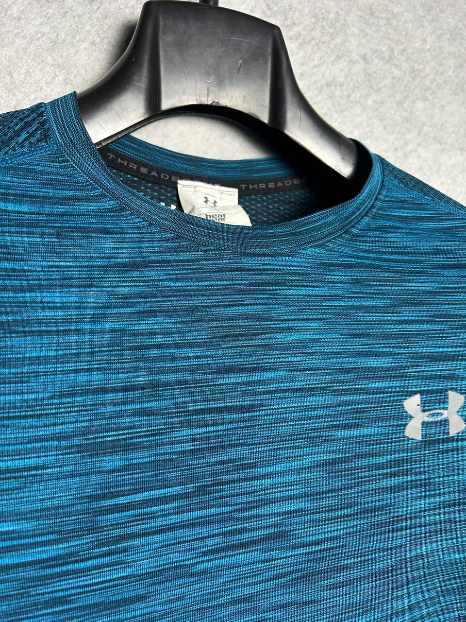 Under Armour Heat Gear Fitted Round Neck - Medium