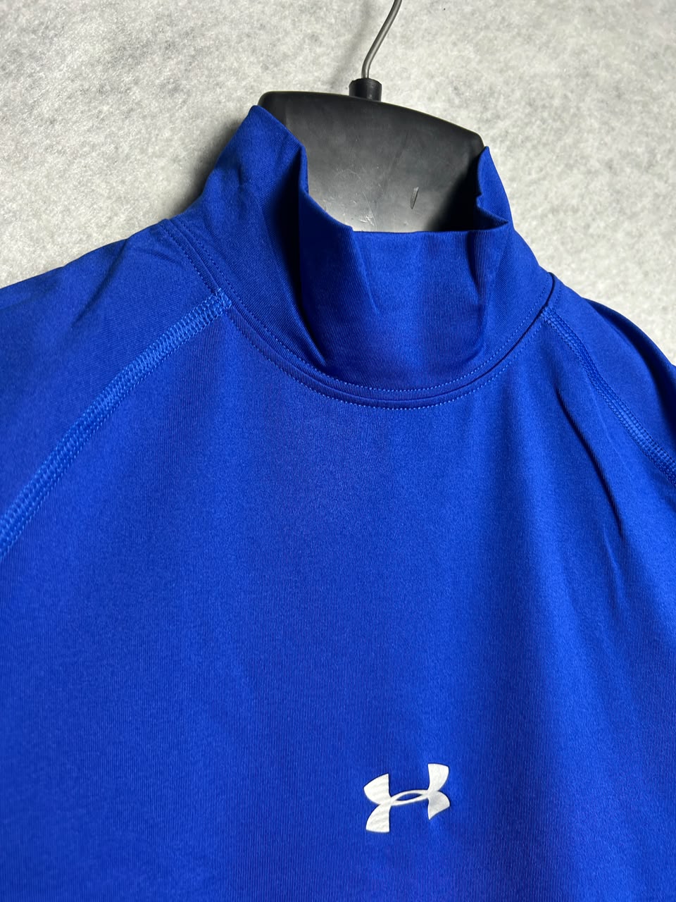 Under Armour Blue Heat Gear High Round Neck Compression - Small