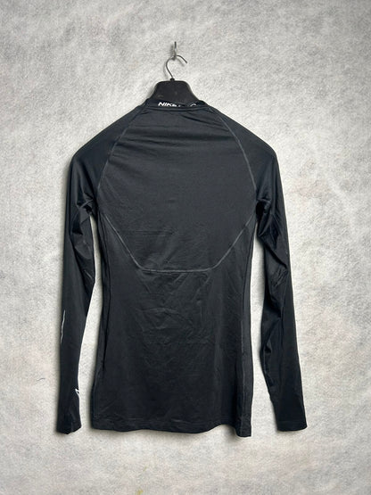 Nike Pro Tight Fit Round Neck - Medium