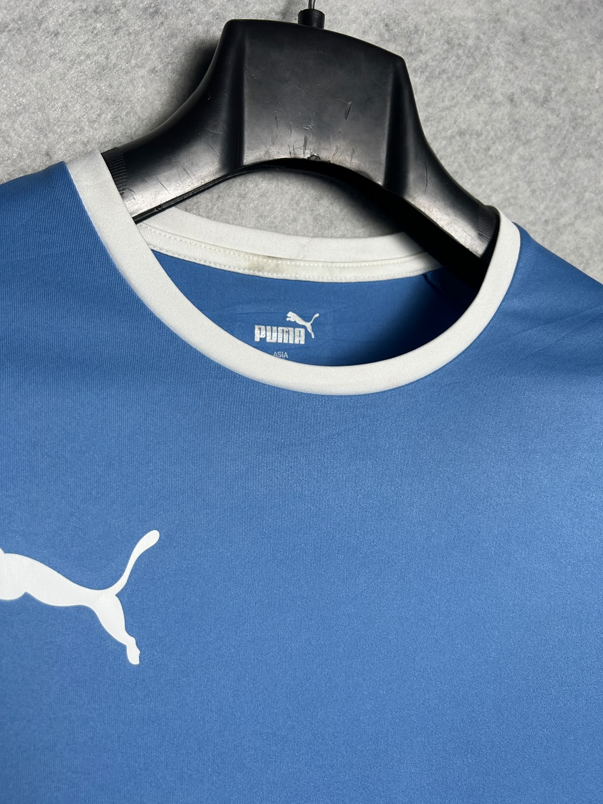 Puma Baby Blue Round Neck - Medium