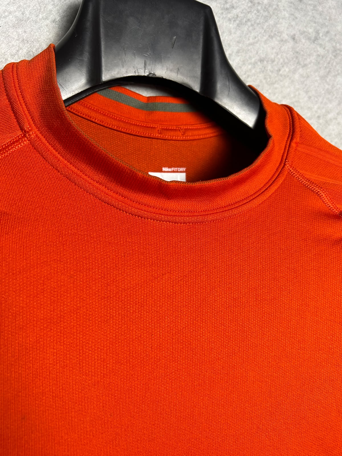 Nike Fit Dry Red Round Neck - Large