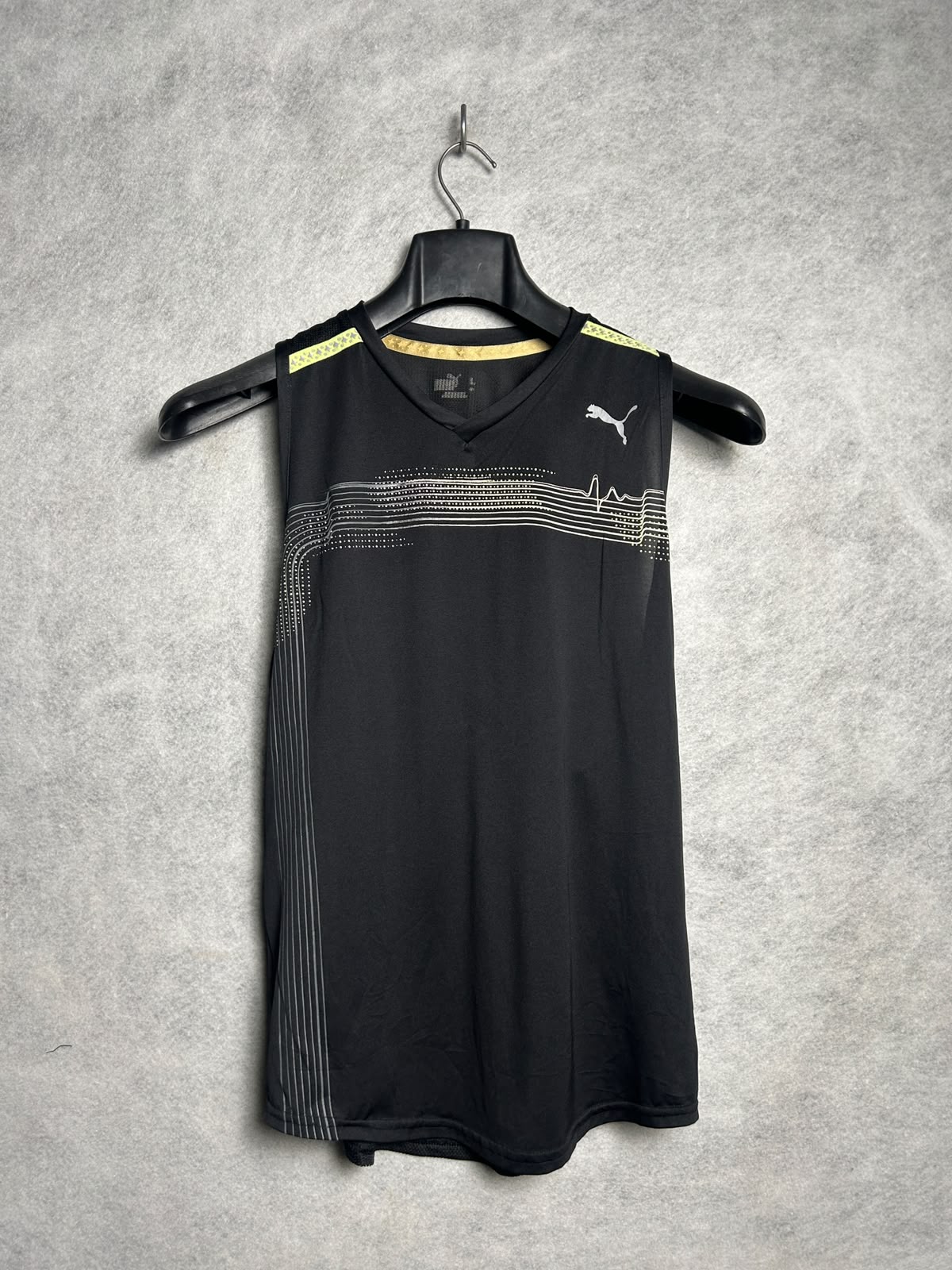 Puma V Neck Black Sando - Large