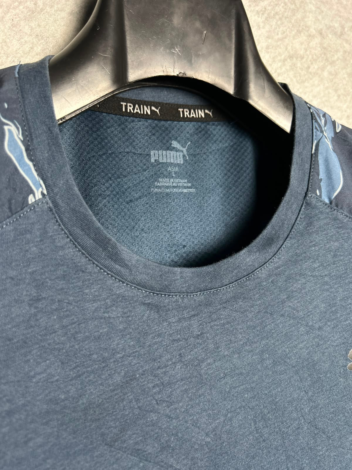 Puma Blue Train Round Neck - Large