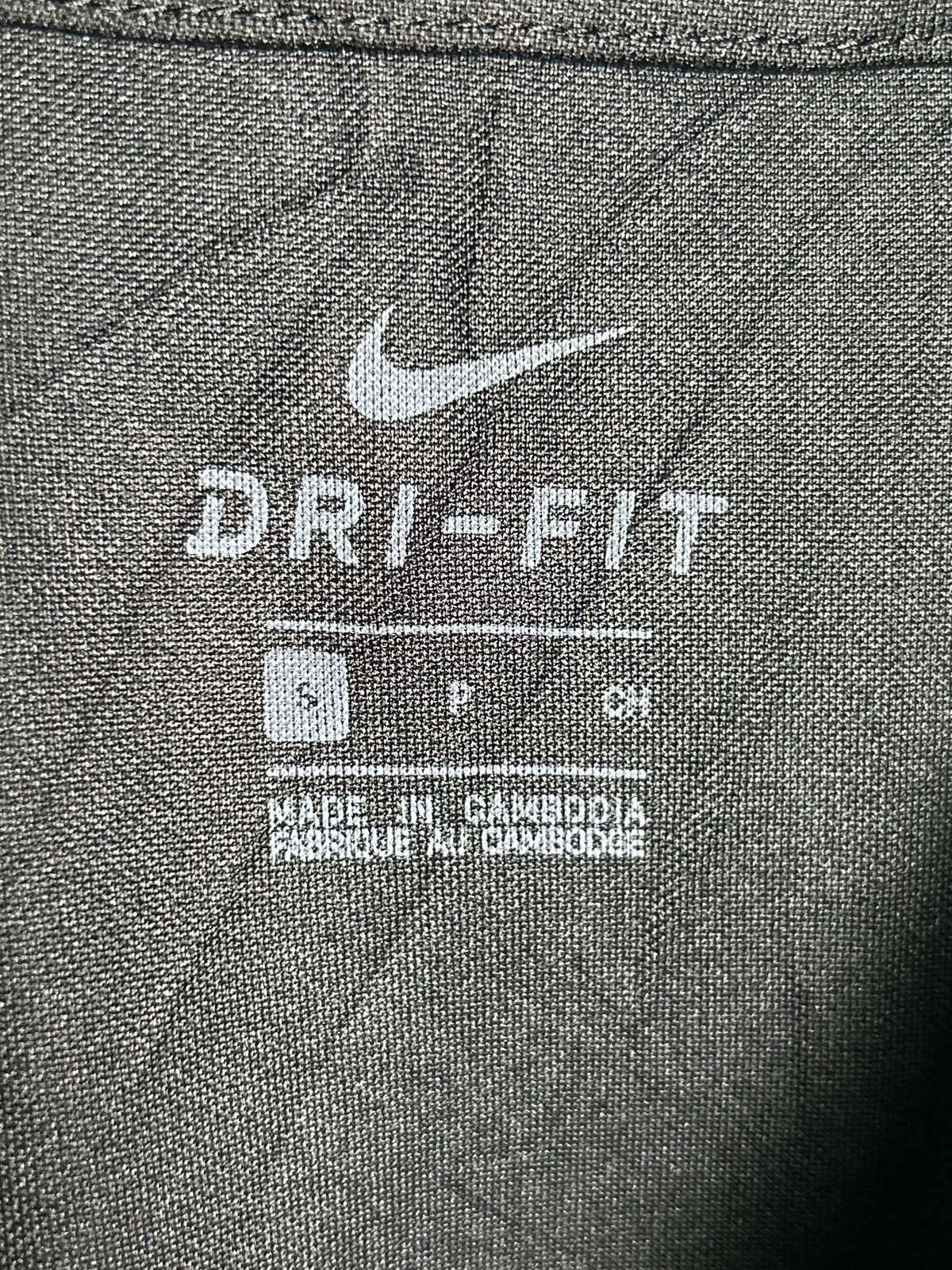 Nike Black Round Neck - Small