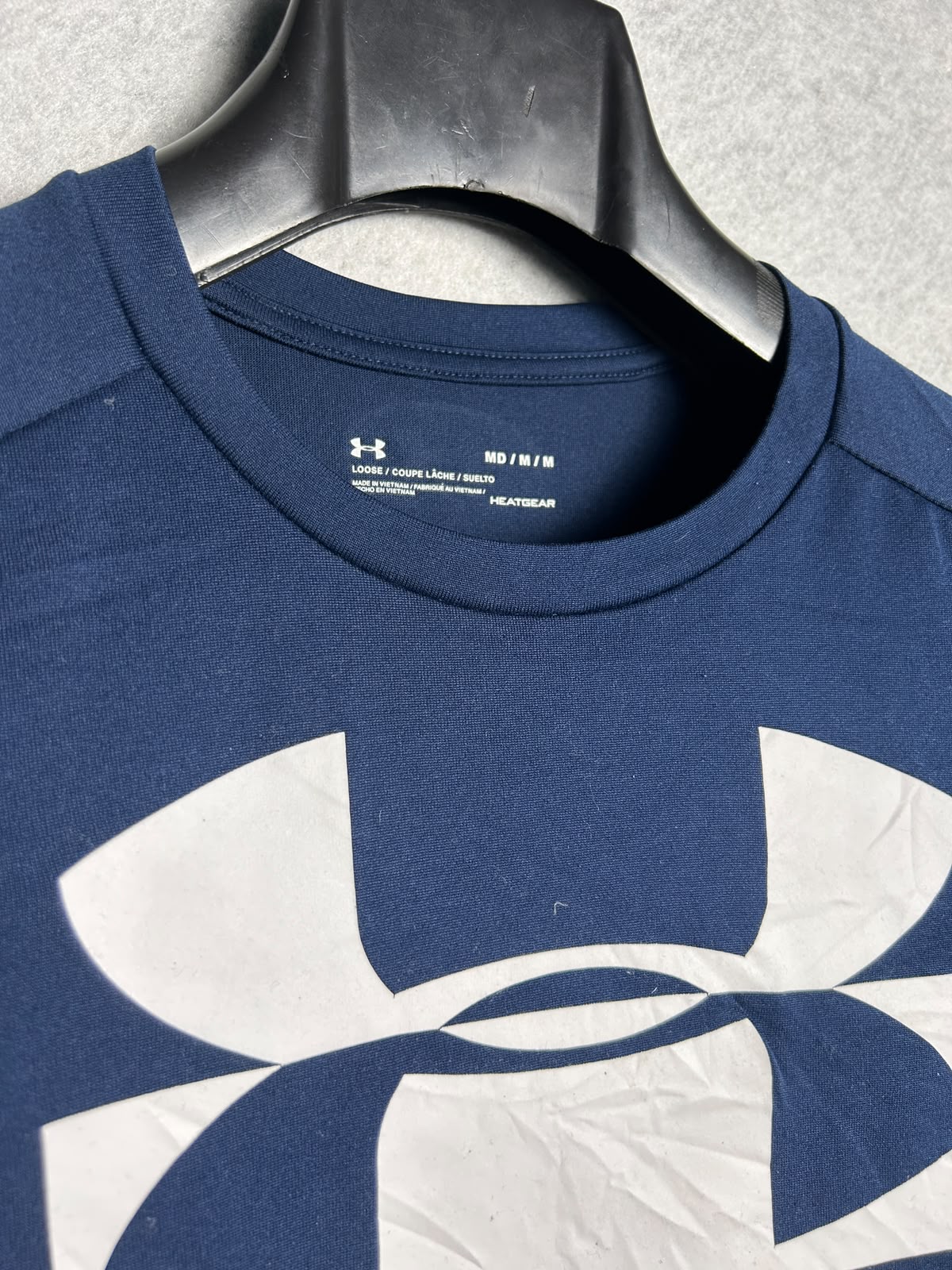 Under Armour Blue Round Neck - Medium