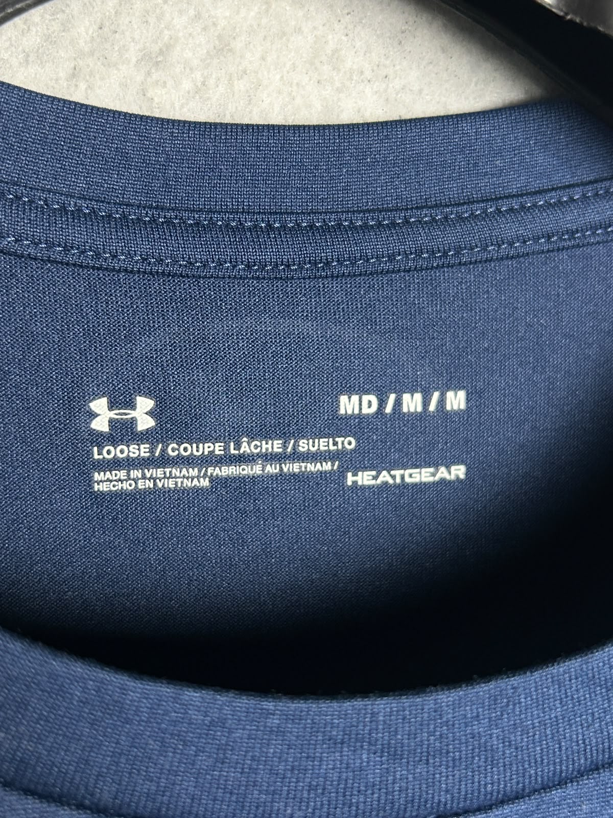 Under Armour Blue Round Neck - Medium