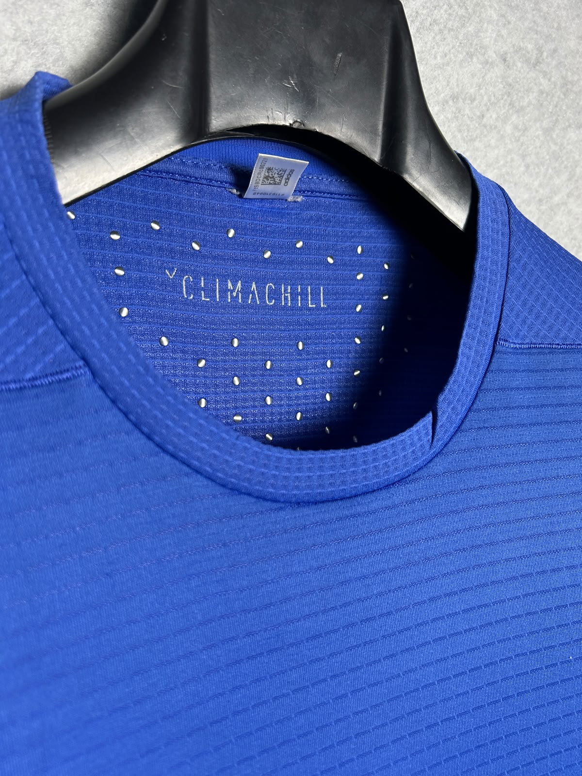 Adidas Clima Chill Round Neck - Medium