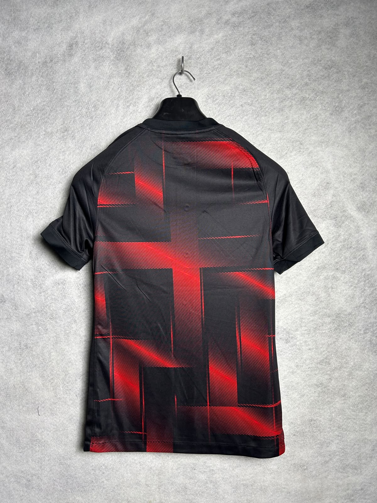 Nike Slim Fit Round Neck - Small