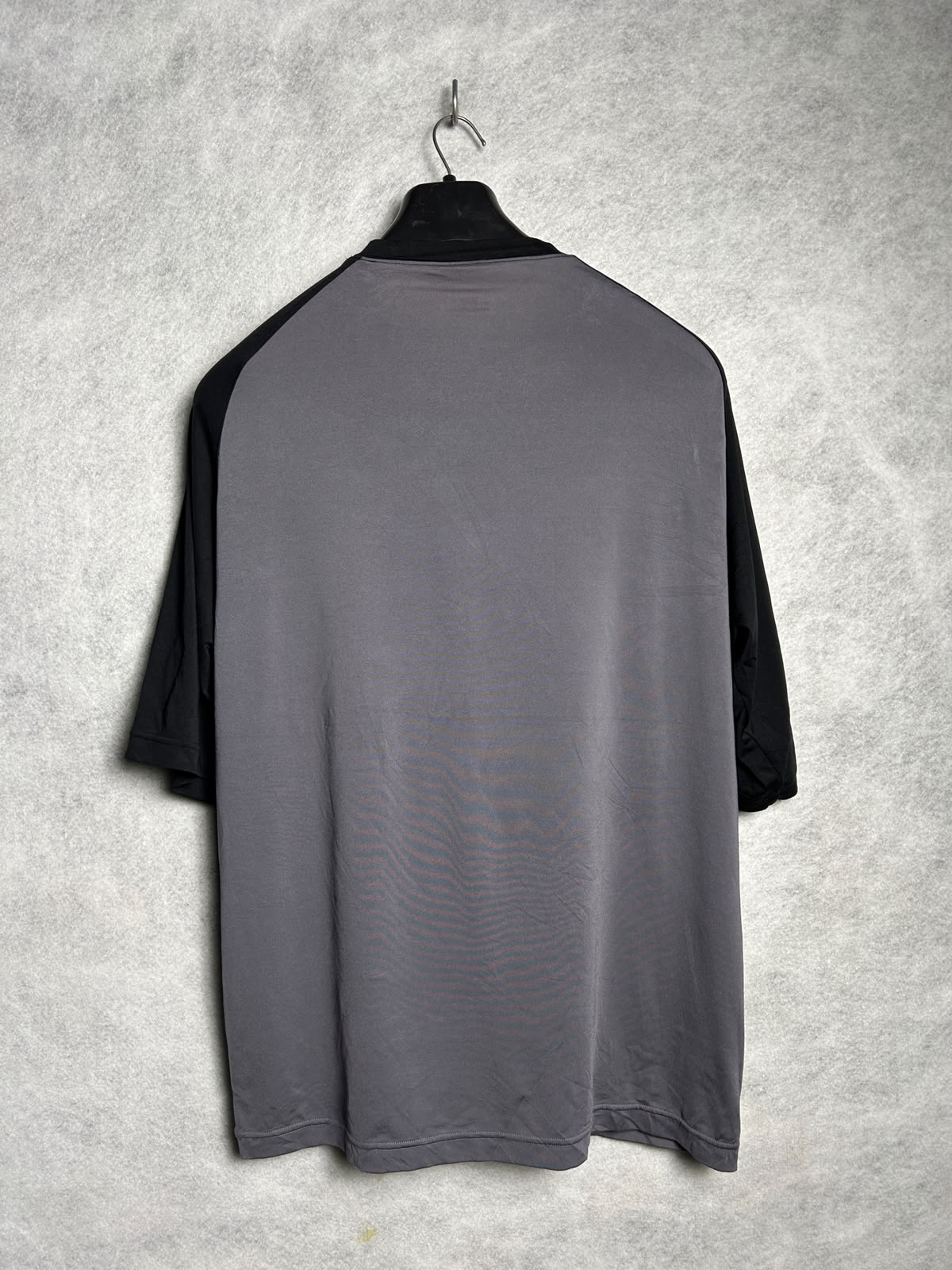 Under Armour Baseball Gray Round Neck - Large