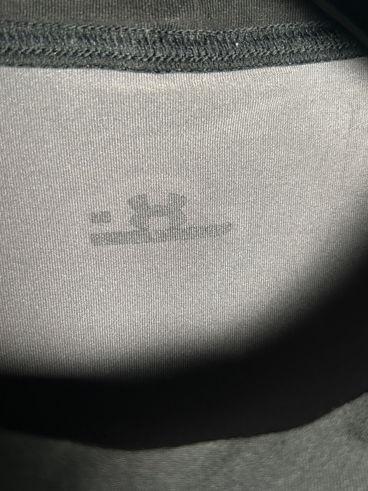 Under Armour Baseball Gray Round Neck - Large