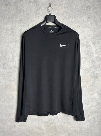 Nike Black Full Sleeves Round Neck - XXL