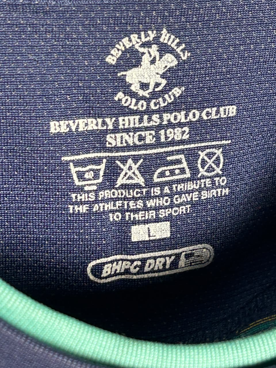 Bevery Hills Polo Club Round Neck - Large