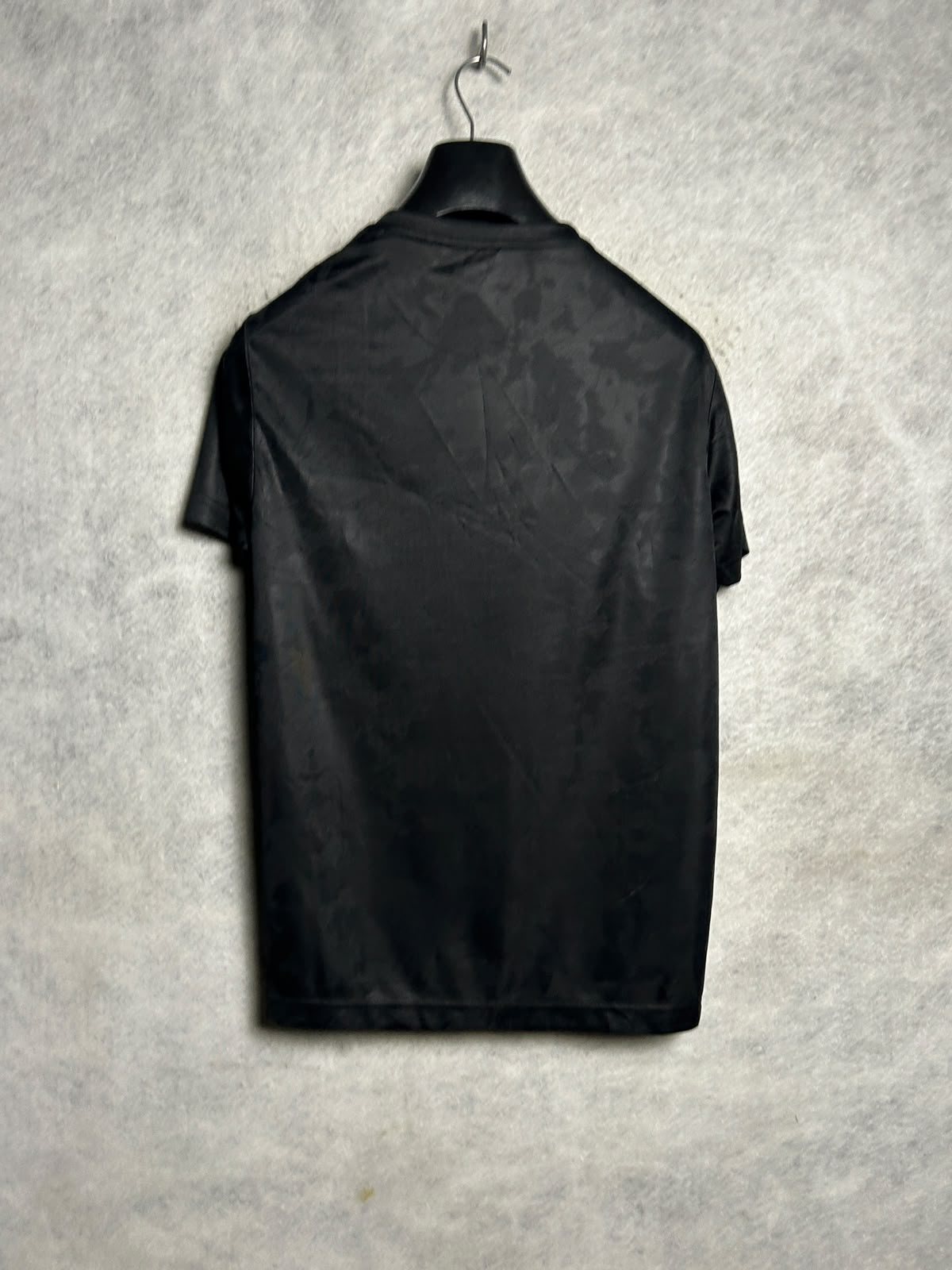 Puma Black Round Neck - Medium