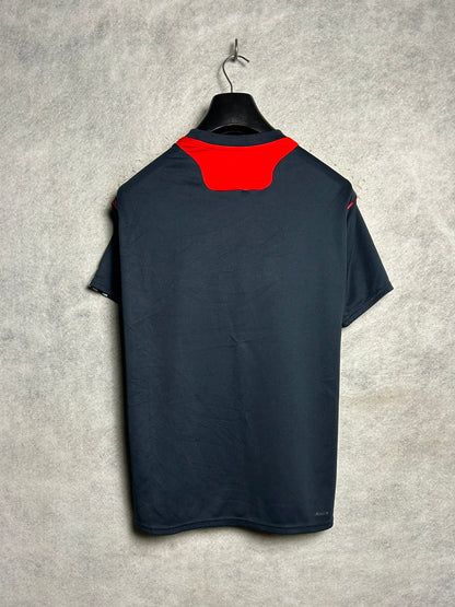 Adidas Black And White Round Neck - Medium