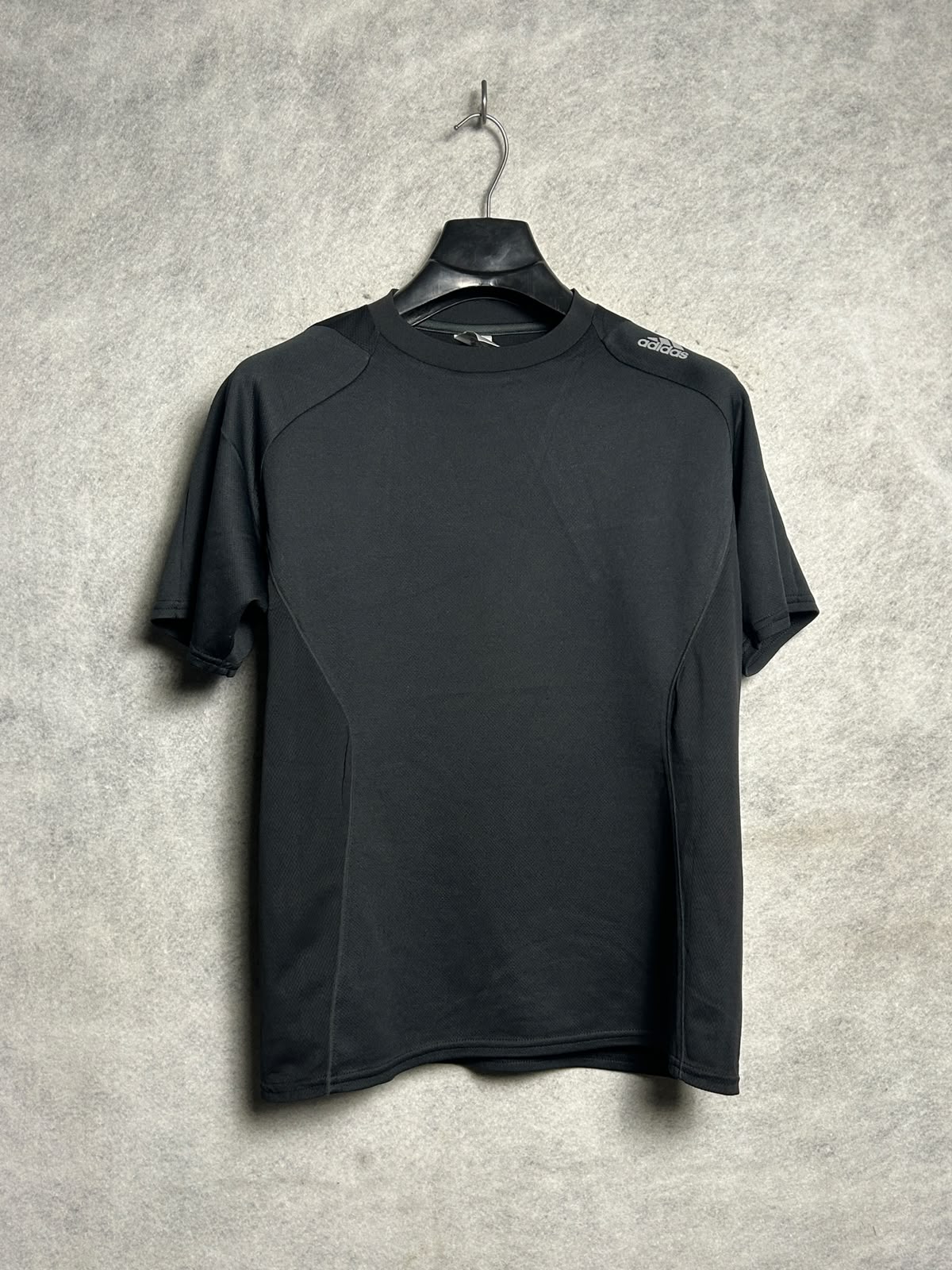 Adidas Black Round Neck - Large