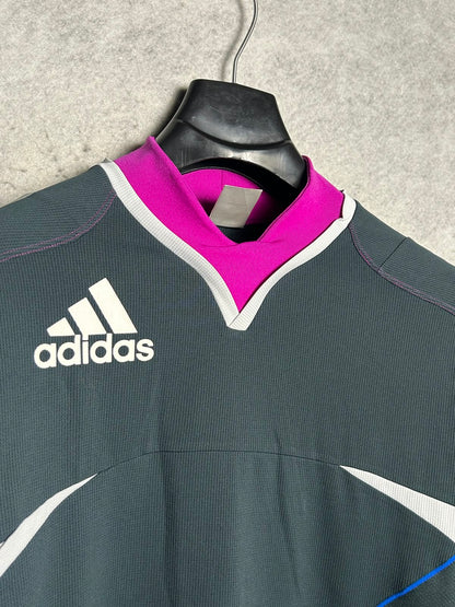 Adidas Black - Large