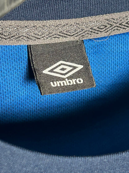 Umbro Round Neck - Medium