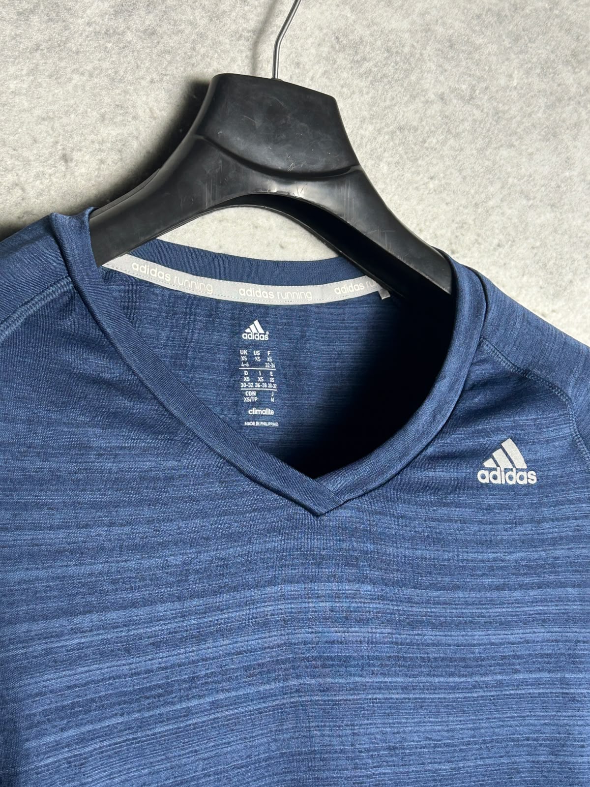 Adidas Climalite Blue V Neck Full Sleeves - Medium