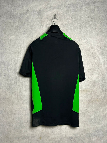 Adidas Big Logo Black Round Neck - Large