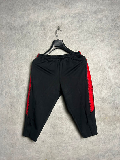 Nike Dri Fit Black - Small