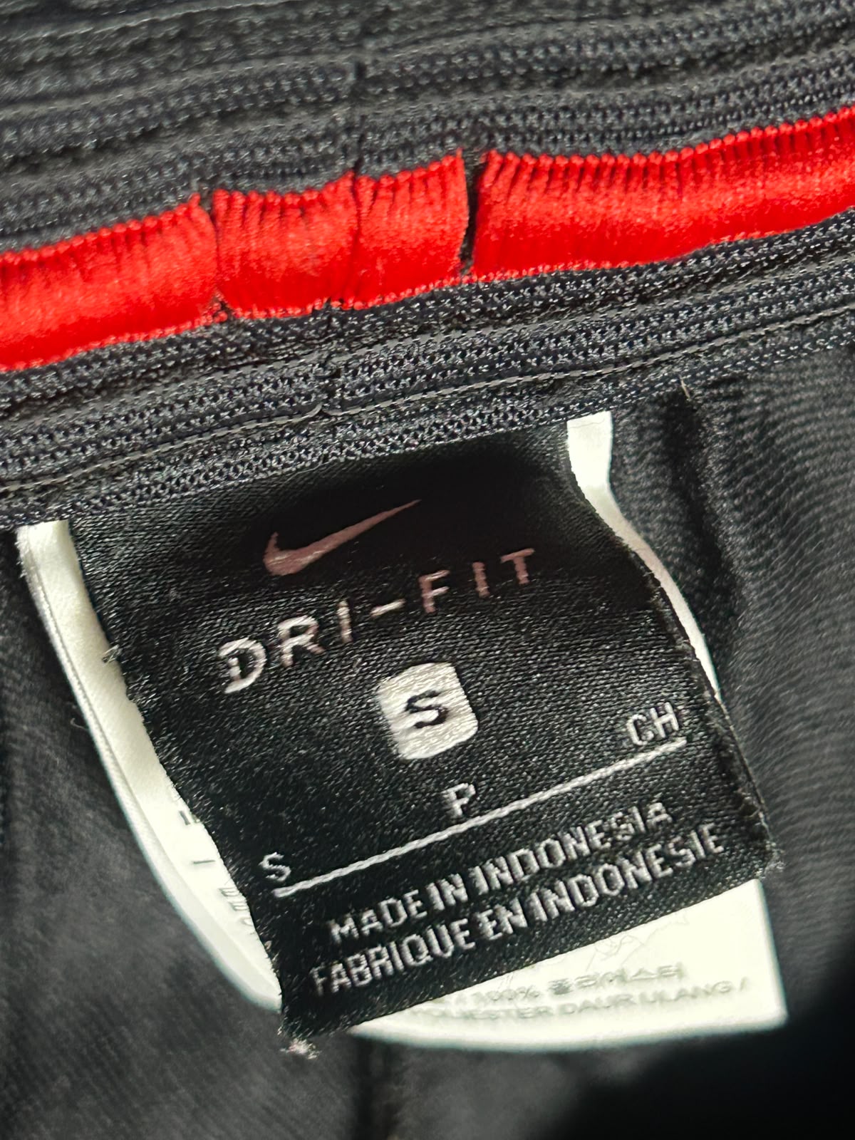 Nike Dri Fit Black - Small