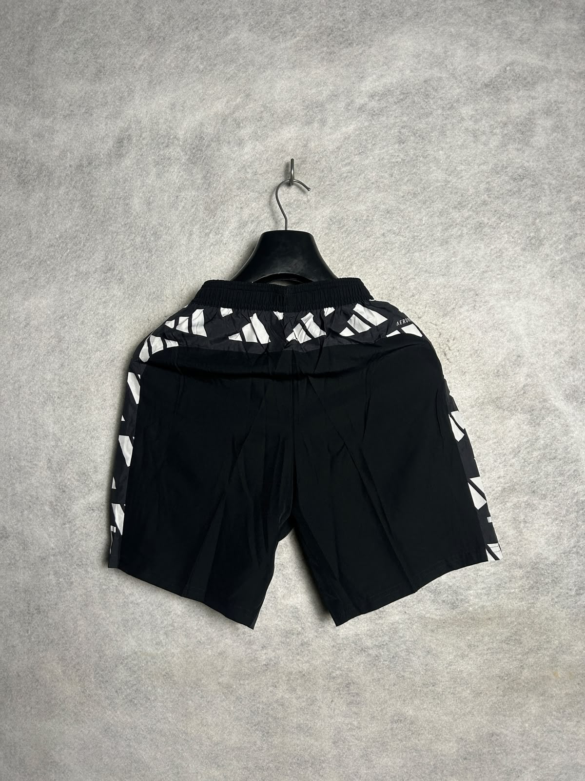 Adidas Aeroready Black - Small