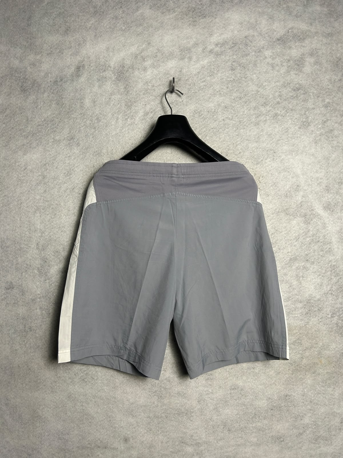 Nike Grey - Medium