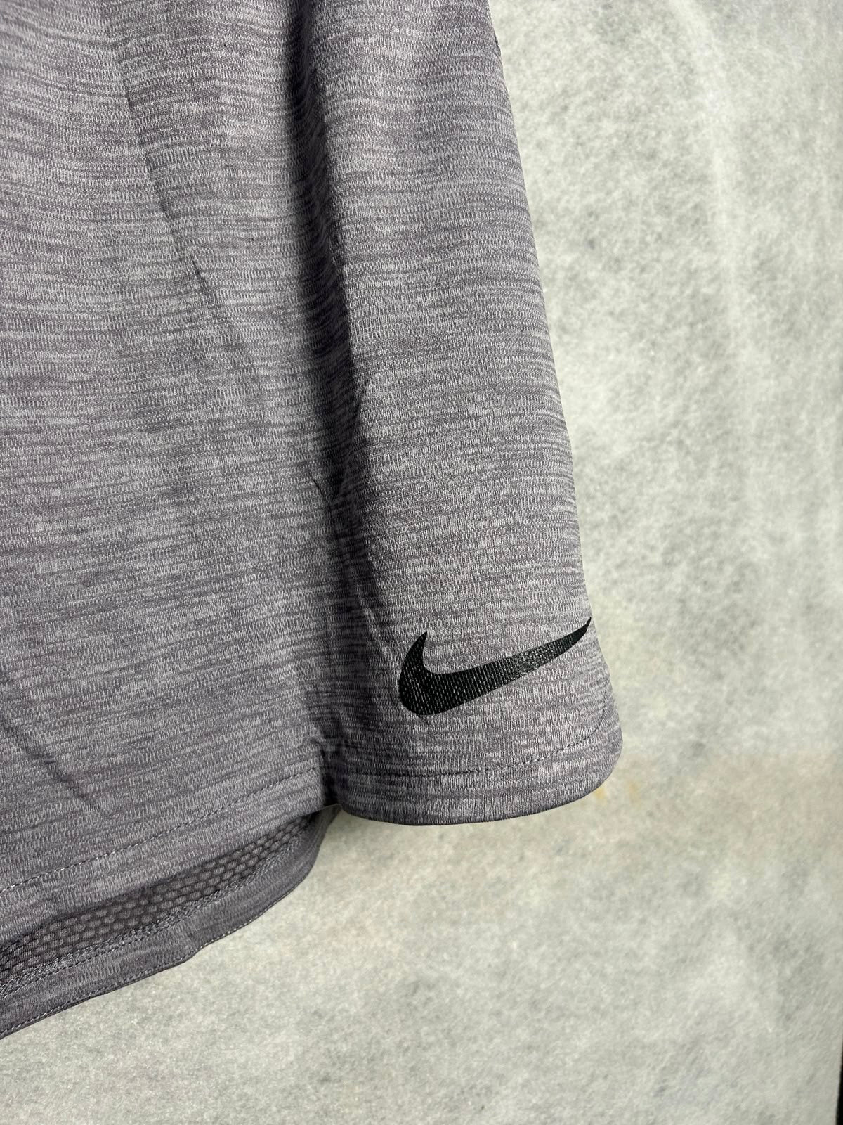Nike Dri Fit Grey - XL