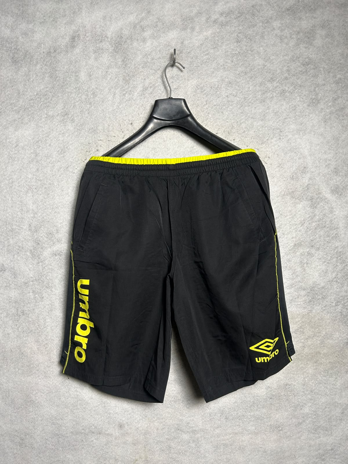Umbro Big Logo Balck - Large