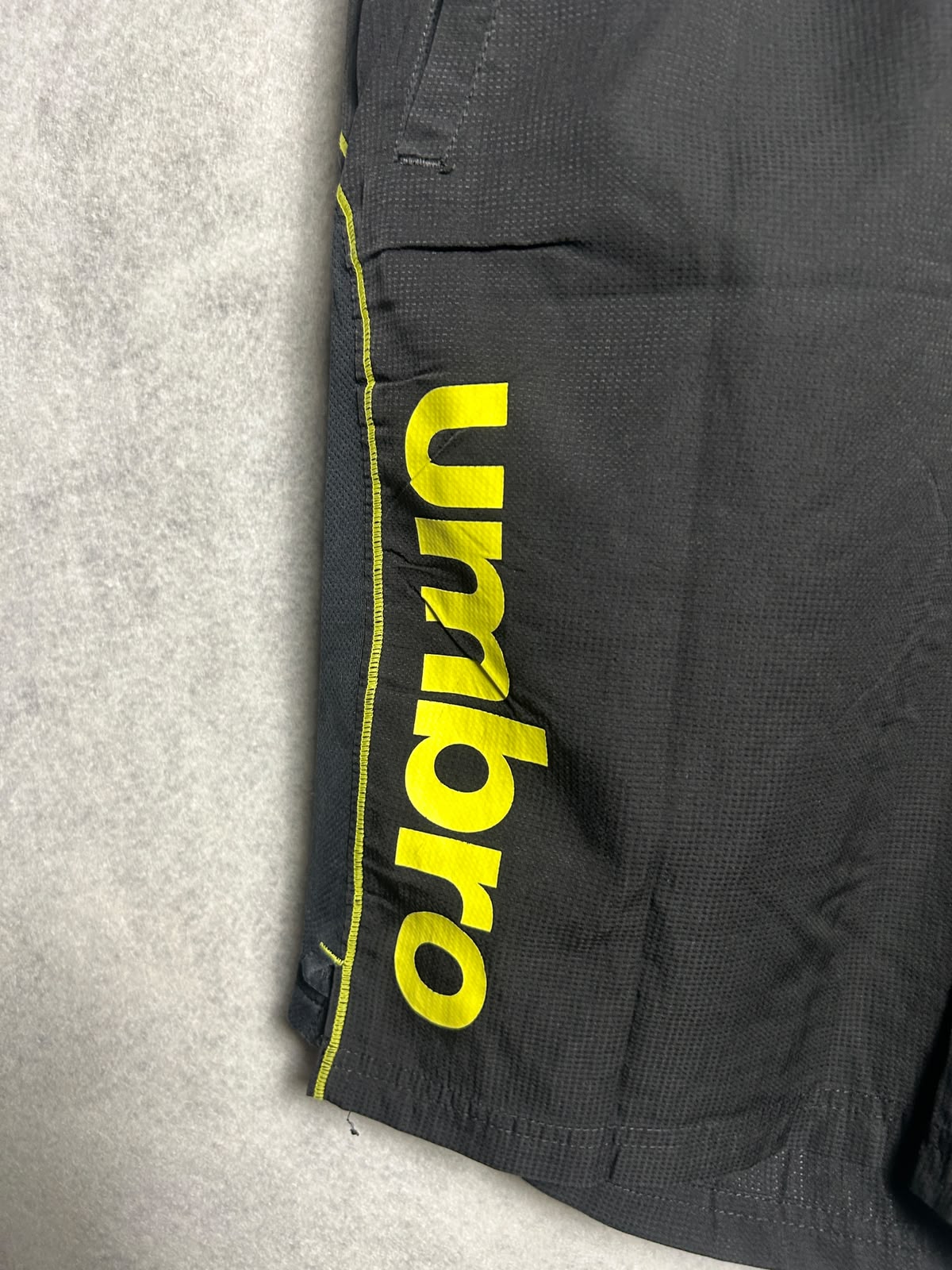 Umbro Big Logo Balck - Large