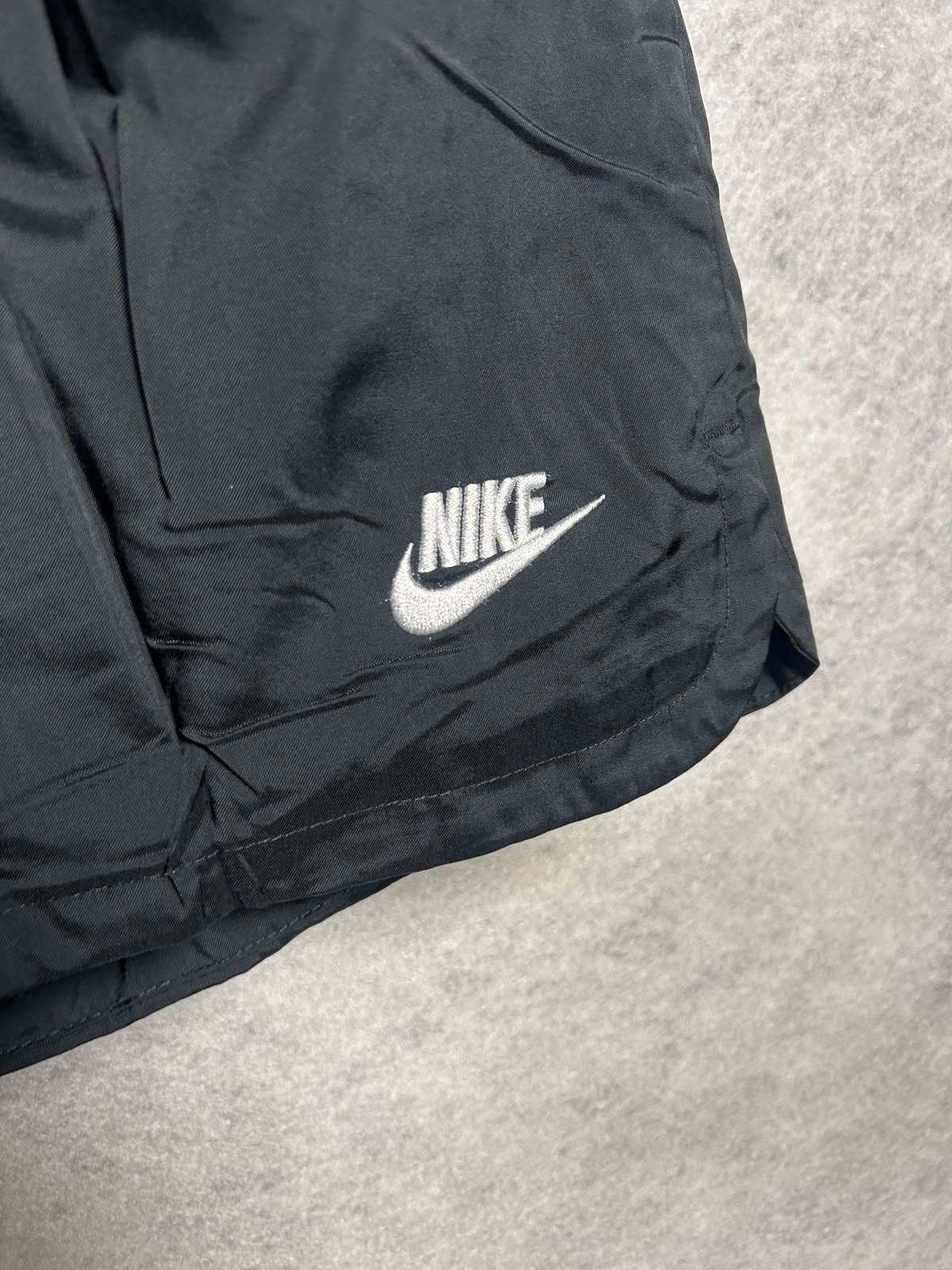Nike Black - Large