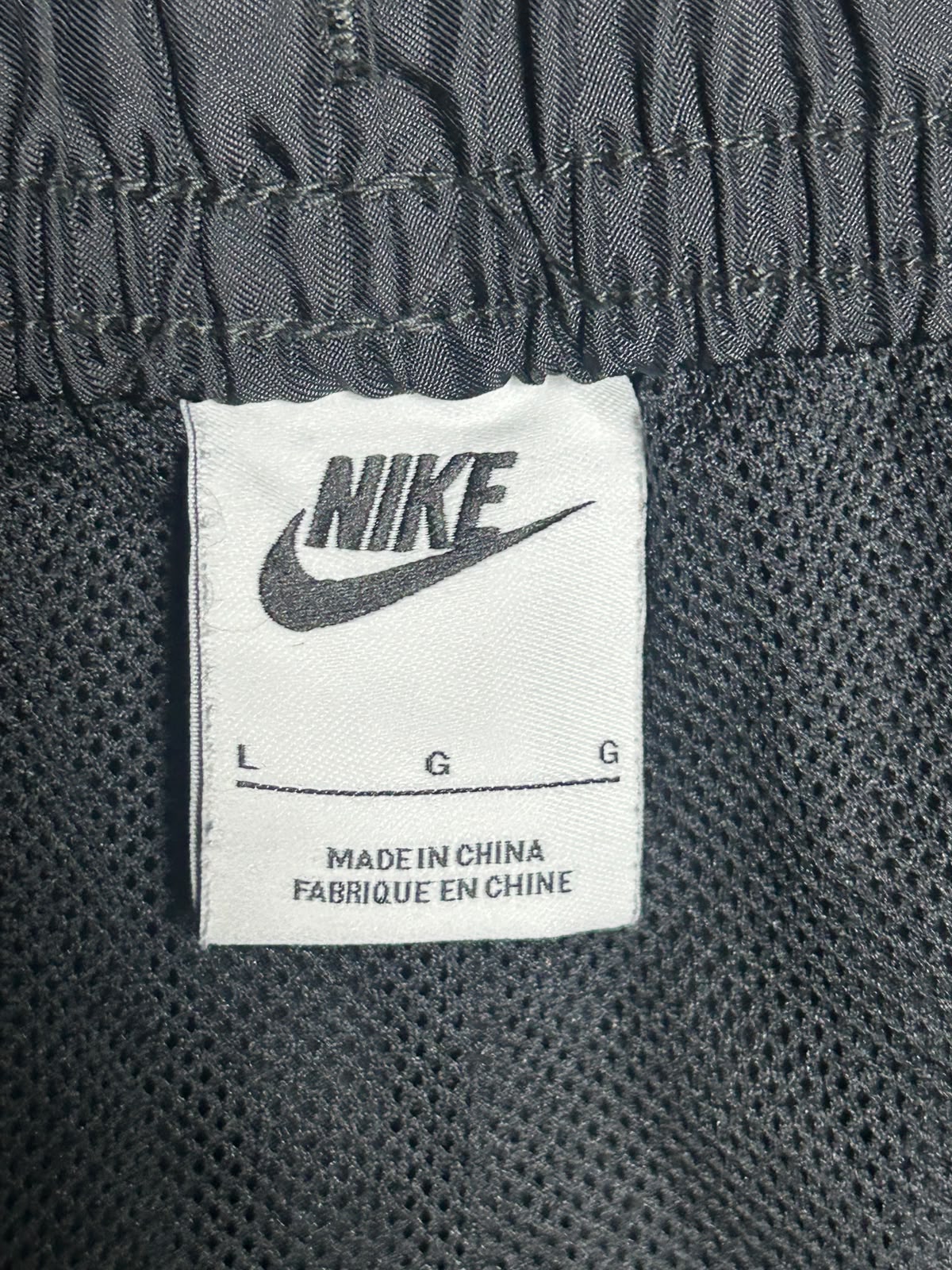 Nike Black - Large