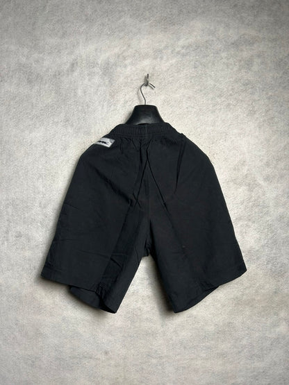 Under Armour Black - Medium
