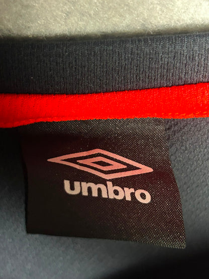 Umbro Big Logo Round Neck Black - Medium