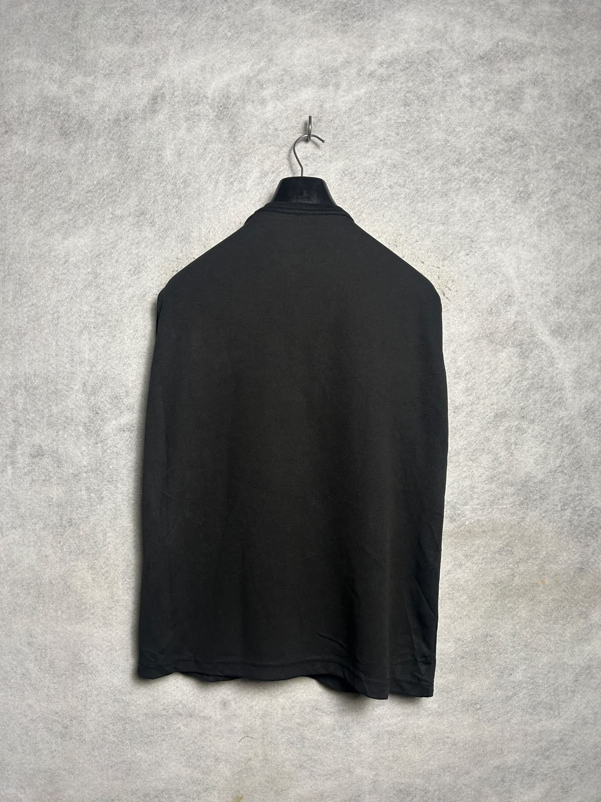 Converse Black Round Neck - Large