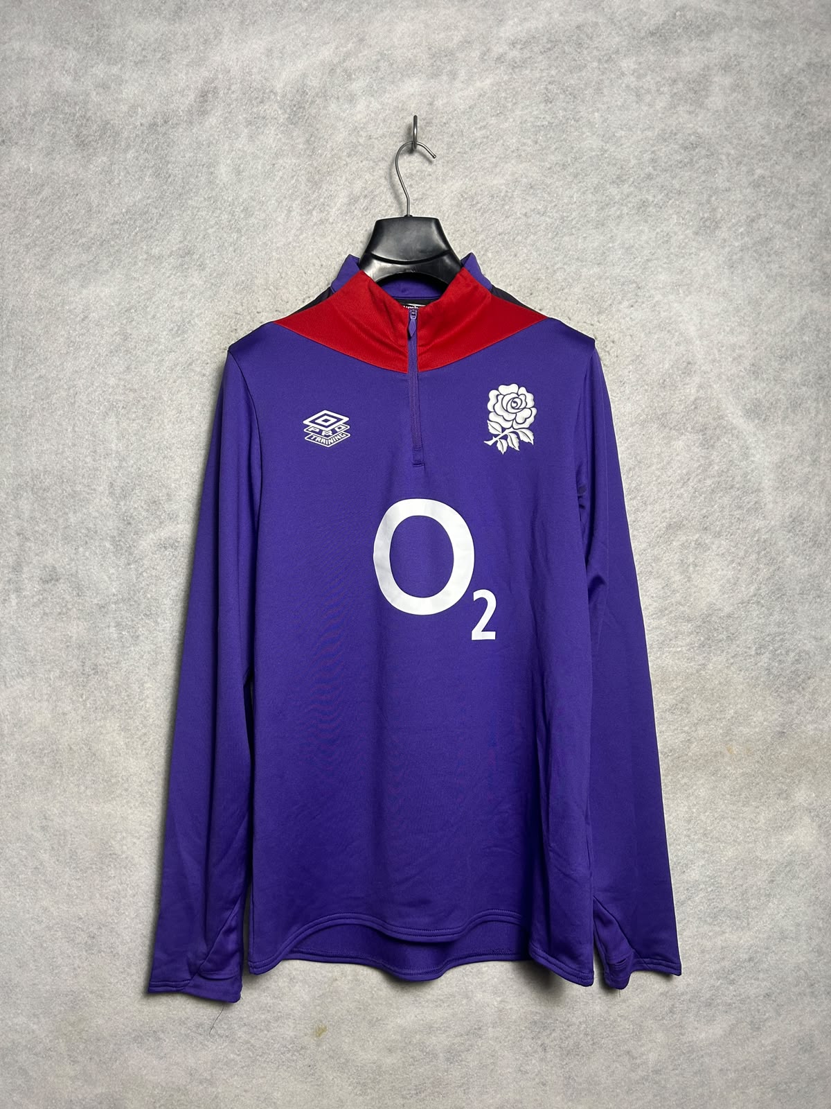 Umbro Big Logo Half Zip Purple Full Sleeves - Medium
