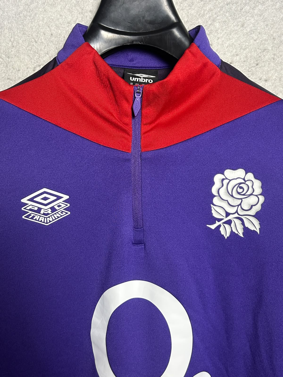 Umbro Big Logo Half Zip Purple Full Sleeves - Medium