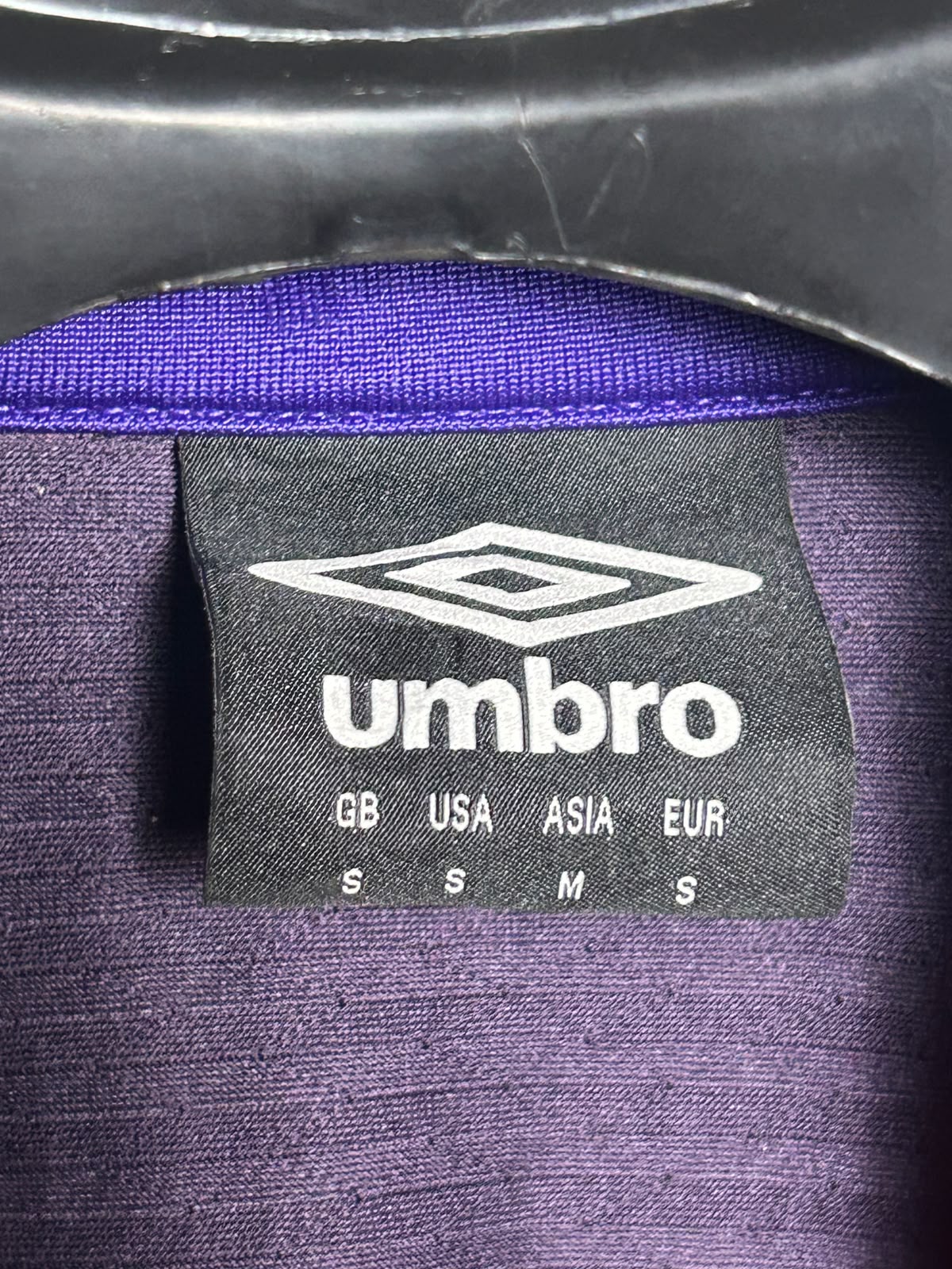 Umbro Big Logo Half Zip Purple Full Sleeves - Medium