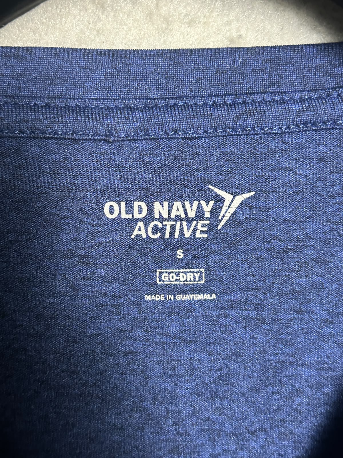 Old Navy Active Blue Round Neck - Small