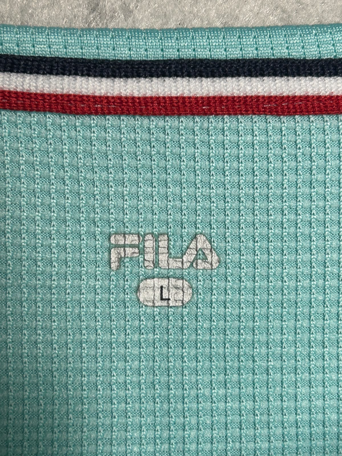 Fila Round Neck - Large