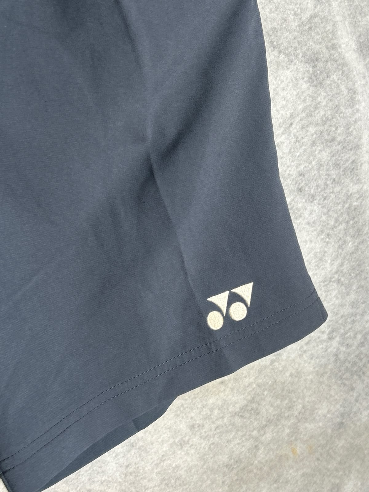 Yonex Black - Medium