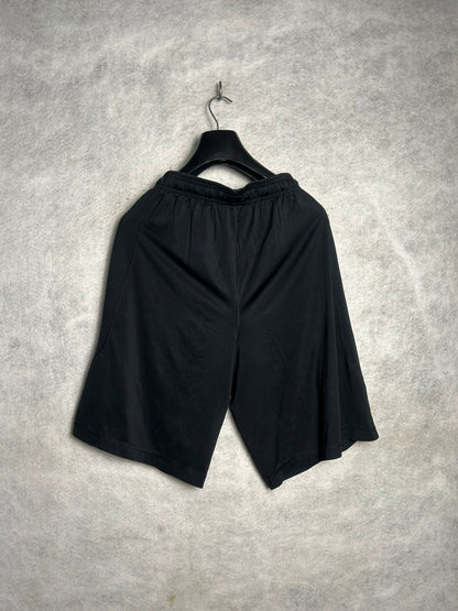 Under Armour Black - Medium