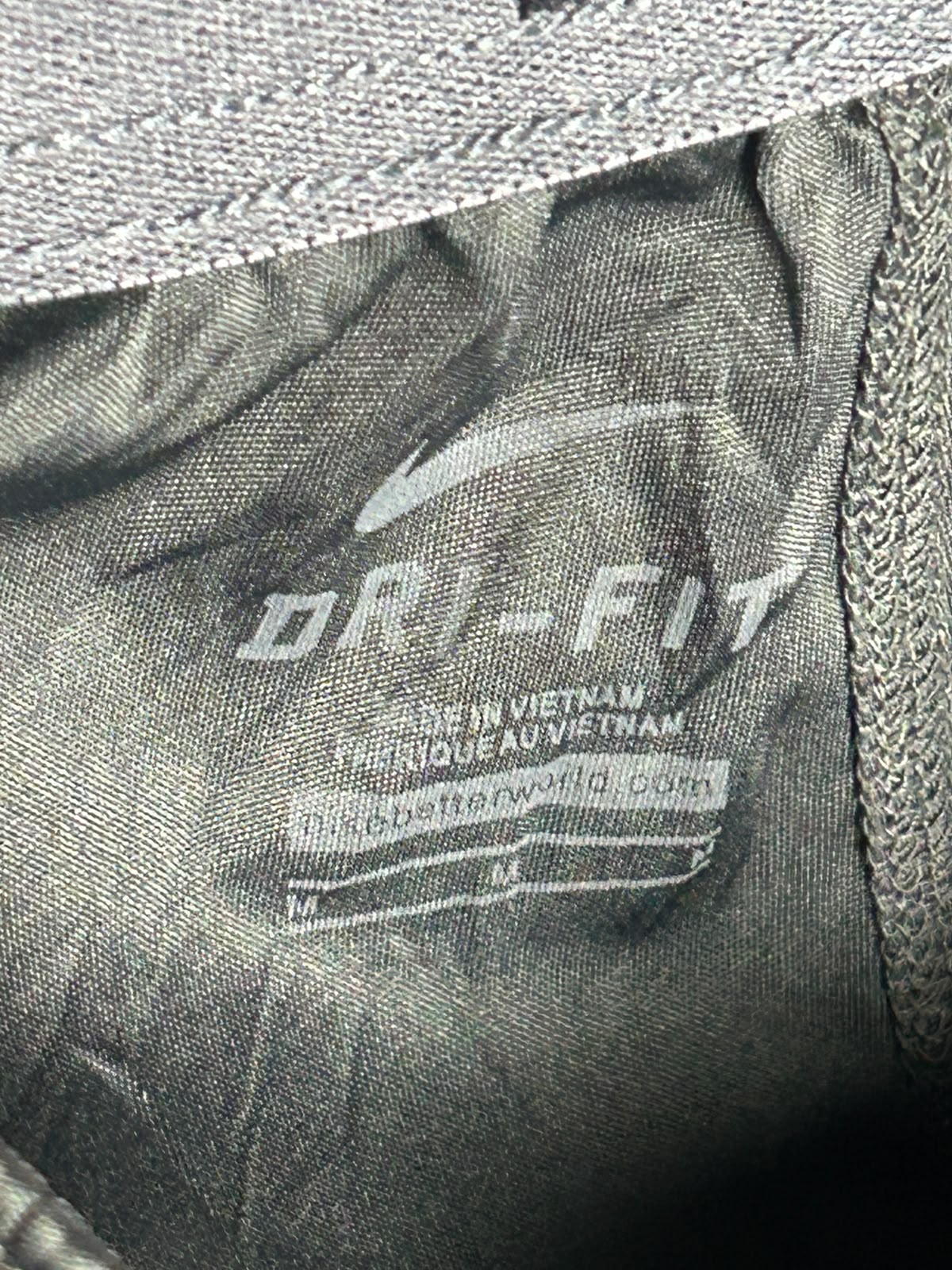 Nike Dri Fit Black - Medium