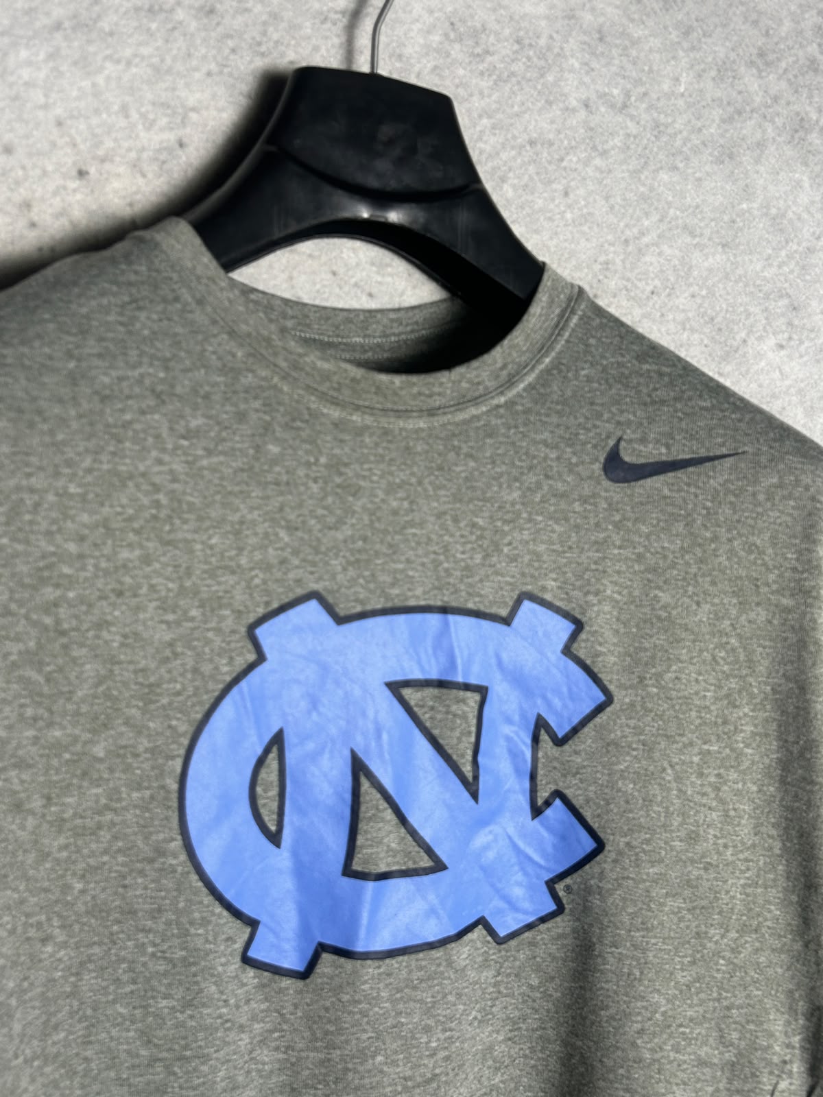 The Nike Tee Dri Fit Grey Big Logo Round Neck - Medium