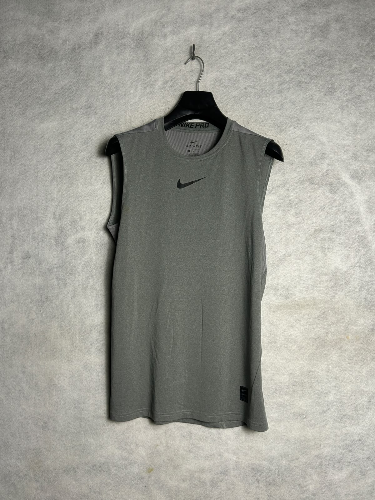 Nike Pro Dri Fit Grey Round Neck - Medium
